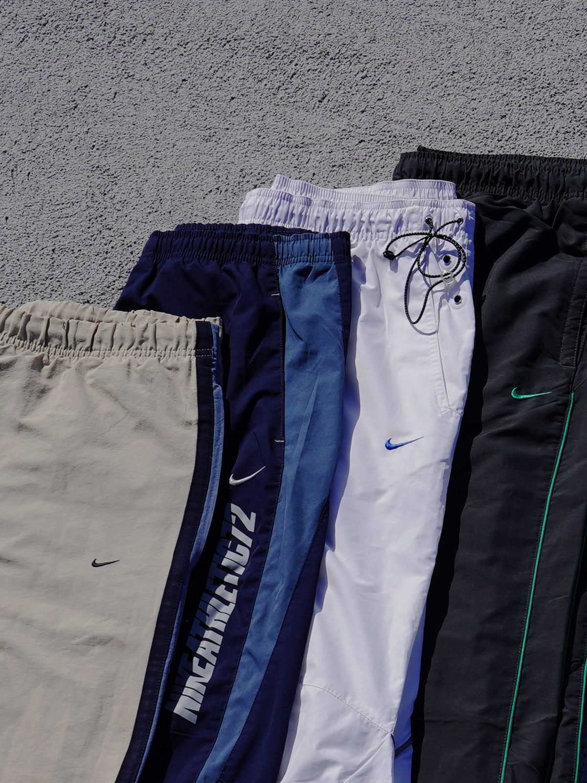 Trackpants