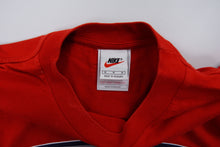 Load image into Gallery viewer, Vintage Nike T-Shirt | M