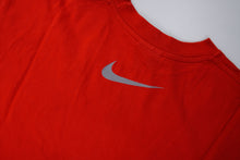 Load image into Gallery viewer, Vintage Nike T-Shirt | M