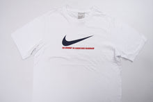 Load image into Gallery viewer, Vintage Nike T-Shirt | M