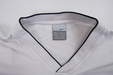 Load image into Gallery viewer, Vintage Nike T-Shirt | M