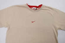 Load image into Gallery viewer, Vintage 90s Nike T-Shirt | Wmns M / Men's S