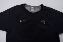 Load image into Gallery viewer, Vintage Nike Ronaldinho T-Shirt | M