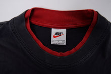 Load image into Gallery viewer, Vintage Nike Cropped T-Shirt | Women's XL