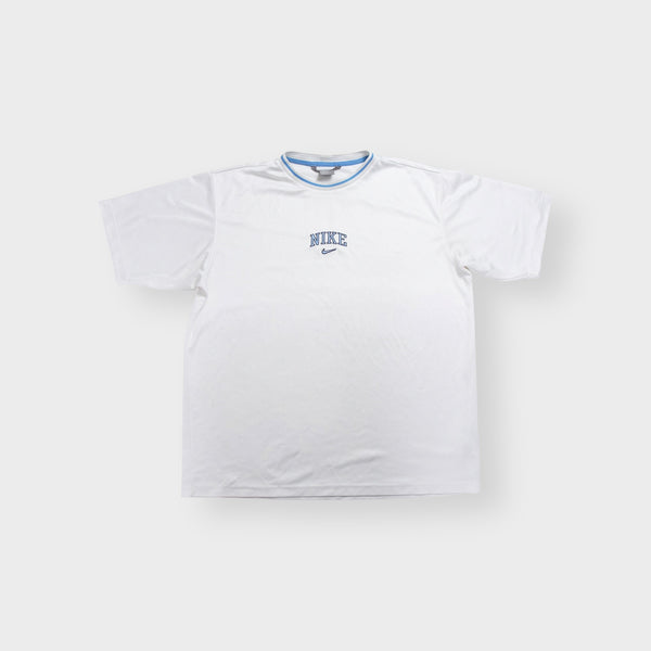 Nike T-Shirt in white featuring blue embroidered central text and swoosh chest logo.