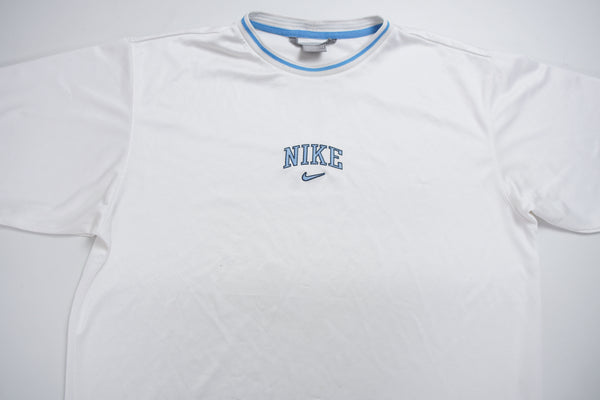 Vintage 2000s Nike T-Shirt | XL