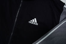 Load image into Gallery viewer, Vintage Adidas Trackjacket | L
