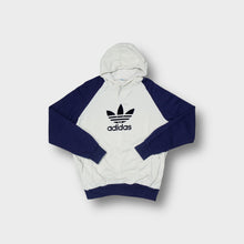Lade das Bild in den Galerie-Viewer, Adidas 90s hoodie in white and navy featuring a large printed trefoil front logo.