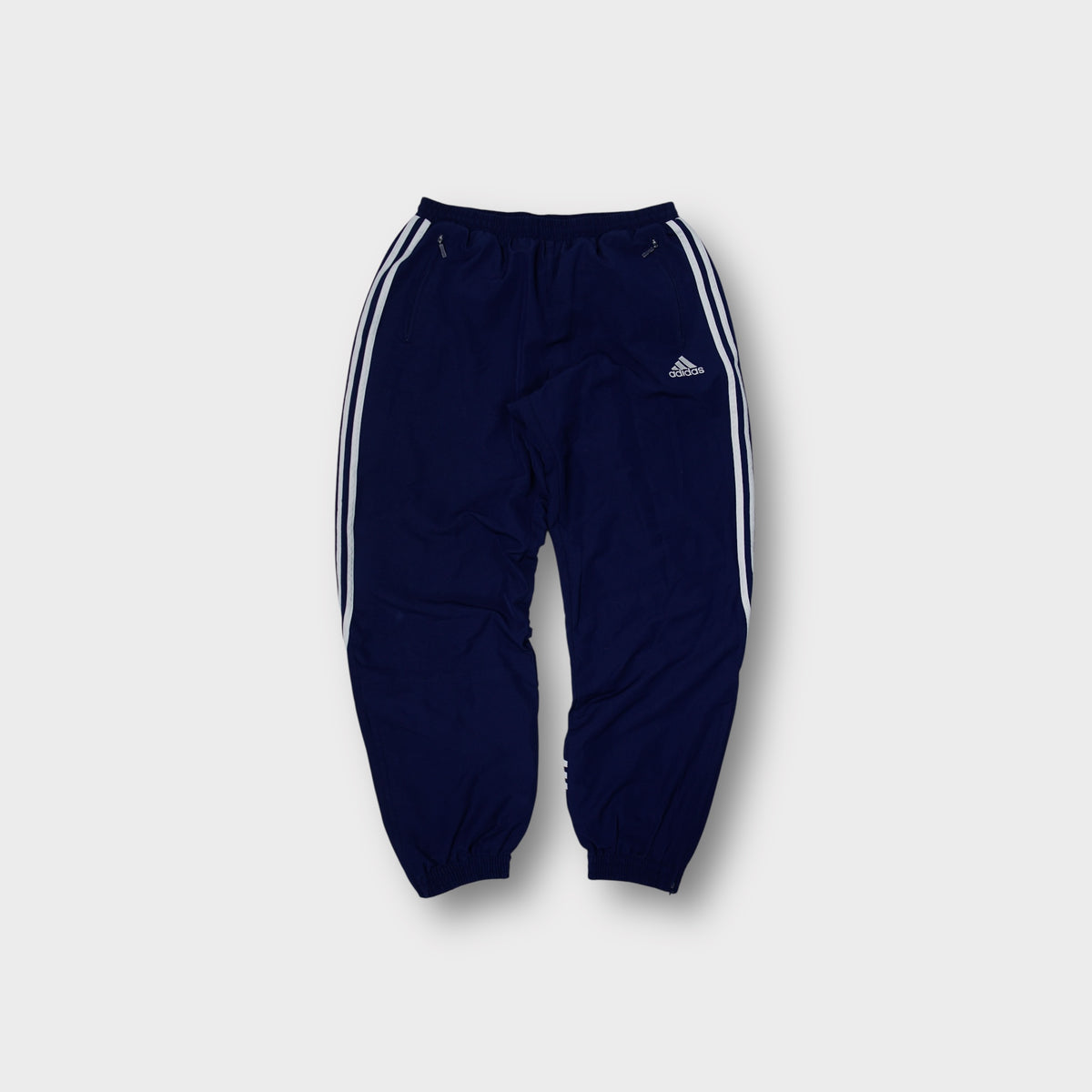 Adidas Trackpants aus den 2000er Jahren | L