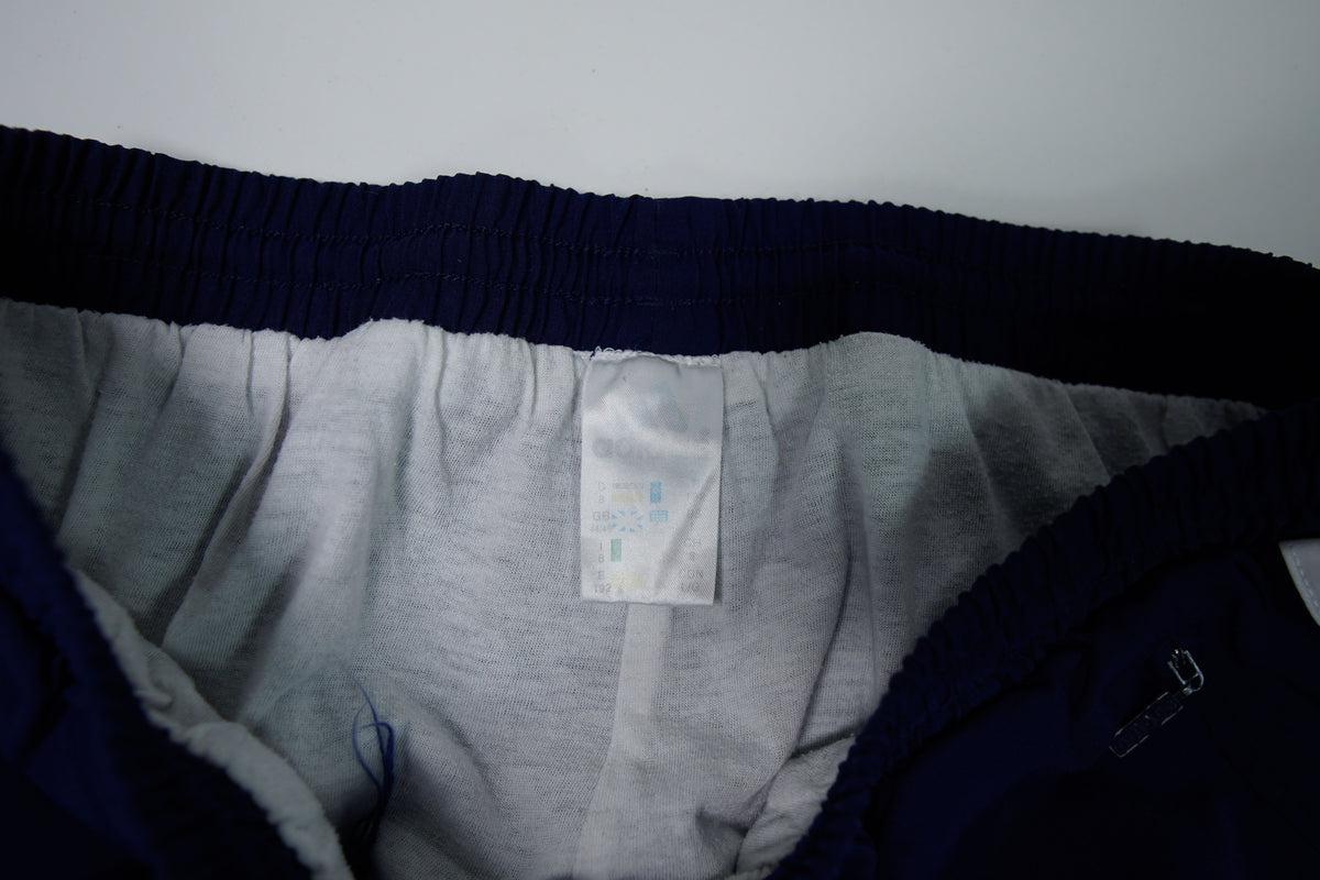 Adidas Trackpants aus den 2000er Jahren | L