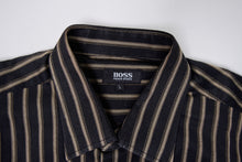 Load image into Gallery viewer, Vintage Hugo Boss Shirt | L