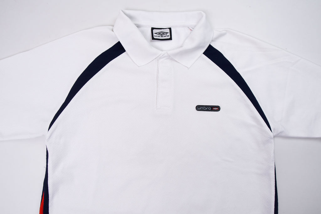 Vintage Umbro Poloshirt aus den 2000ern | L
