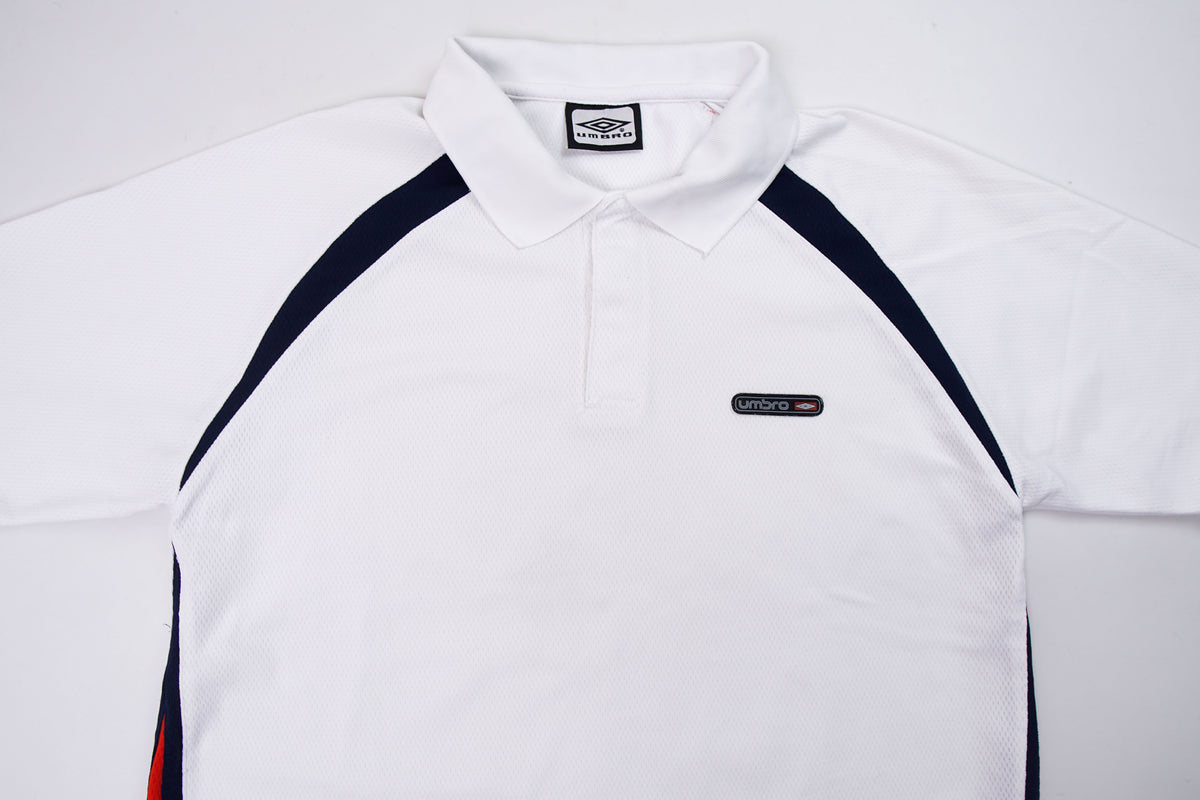 Vintage Umbro Poloshirt aus den 2000ern | L