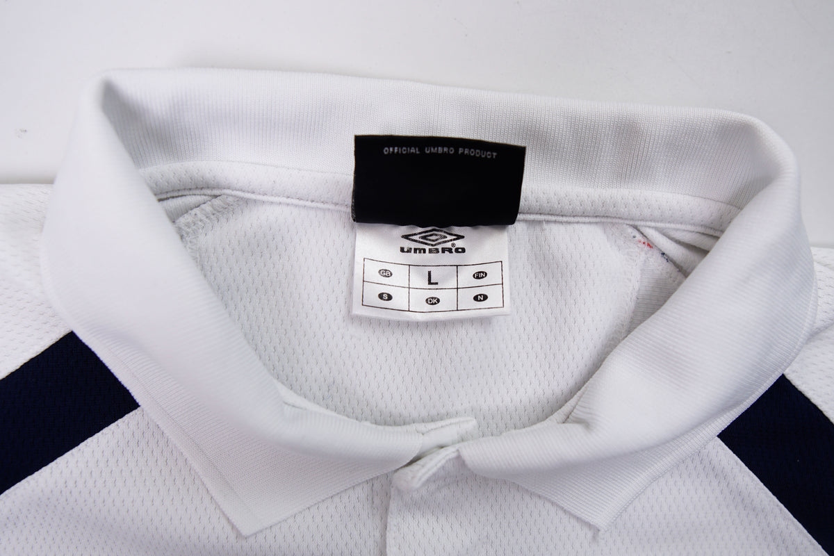 Vintage Umbro Poloshirt aus den 2000ern | L