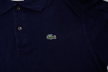 Load image into Gallery viewer, Vintage Lacoste Poloshirt | M