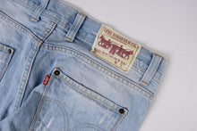 Load image into Gallery viewer, Vintage Levi's 506 Jeans | 36/34