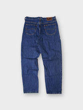 Load image into Gallery viewer, Vintage 90s Lee Jeans | 34/34