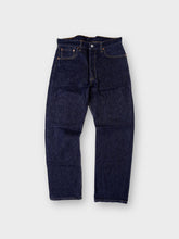 Load image into Gallery viewer, Vintage 90s Levi's Jeans | 33/30