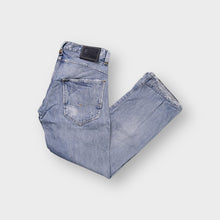 Load image into Gallery viewer, Vintage 90s Lee Jeans | 32/32