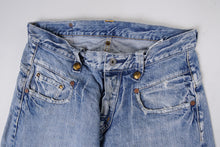 Load image into Gallery viewer, Vintage 90s Lee Jeans | 32/32