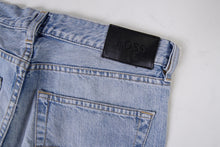 Load image into Gallery viewer, Vintage 2000s Hugo Boss Jeans | 33/30