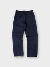Load image into Gallery viewer, Vintage Hugo Boss Jeans | 32/32