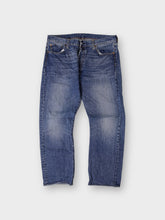 Load image into Gallery viewer, Vintage Levi's Jeans | 36/30