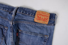 Load image into Gallery viewer, Vintage 90s Levi's Jeans | 34/32