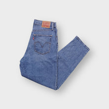 Load image into Gallery viewer, Levi's Jeans | Women's 29