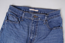Load image into Gallery viewer, Levi's Jeans | Women's 29