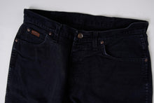 Load image into Gallery viewer, Vintage Wrangler Jeans | 34/30