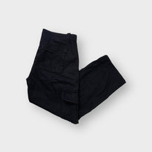 Load image into Gallery viewer, Vintage 2000s Nike Cargo Pants | 36