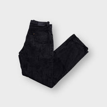 Load image into Gallery viewer, Vintage Lee Jeans | 32/32