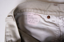 Load image into Gallery viewer, Vintage 90s Lee Jeans | 31/32