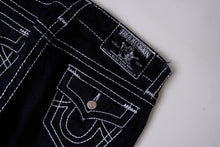 Load image into Gallery viewer, Vintage 2000s True Religion Jeans | 31/34