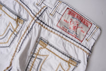 Load image into Gallery viewer, Vintage 2000s True Religion Jeans | 31/34