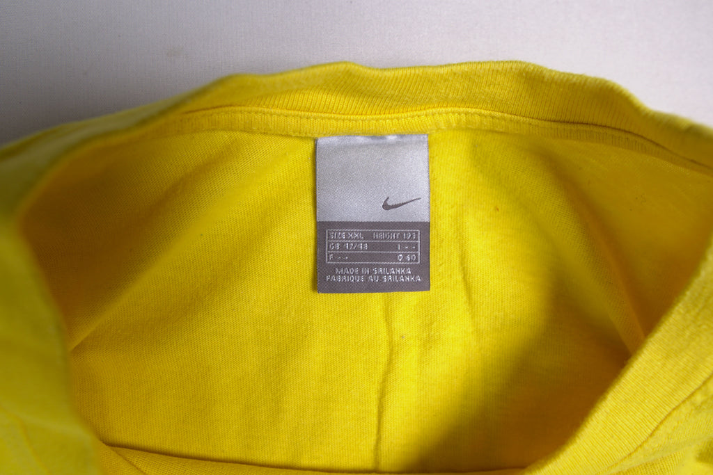 Vintage Nike Brasil T-Shirt | L