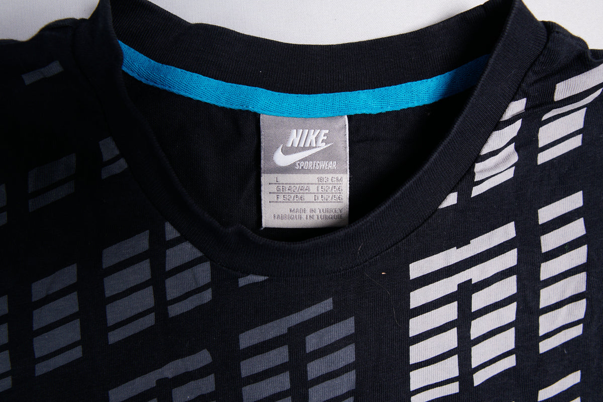 Vintage Nike T-Shirt | L
