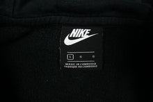 Load image into Gallery viewer, Nike Sweatjacket | L