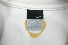 Load image into Gallery viewer, Vintage Nike Trackjacket | L