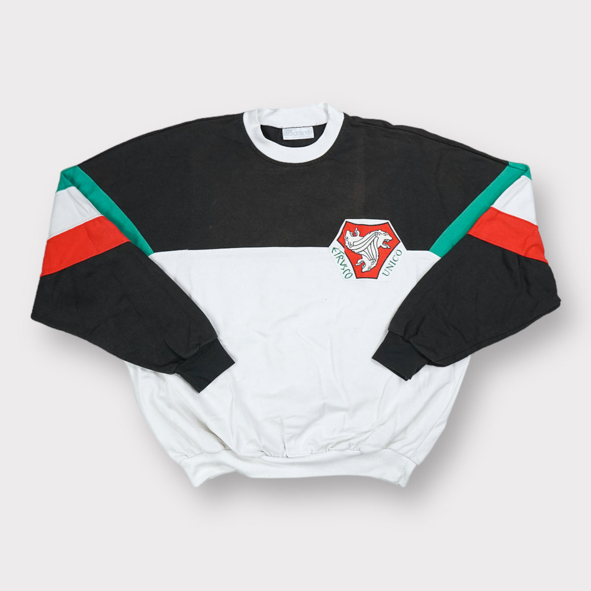 Adidas white sweater with Coppa Del Mondo Etrusco Unico chest patch and Italian flag colors