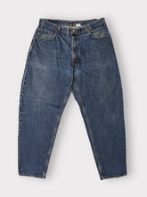 Load image into Gallery viewer, Vintage Levi&#39;s Pants | 38/30