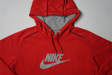 Load image into Gallery viewer, Vintage Nike Pullover | S