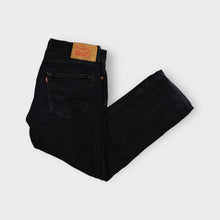 Load image into Gallery viewer, Vintage Levi&#39;s Jeans | 36/32