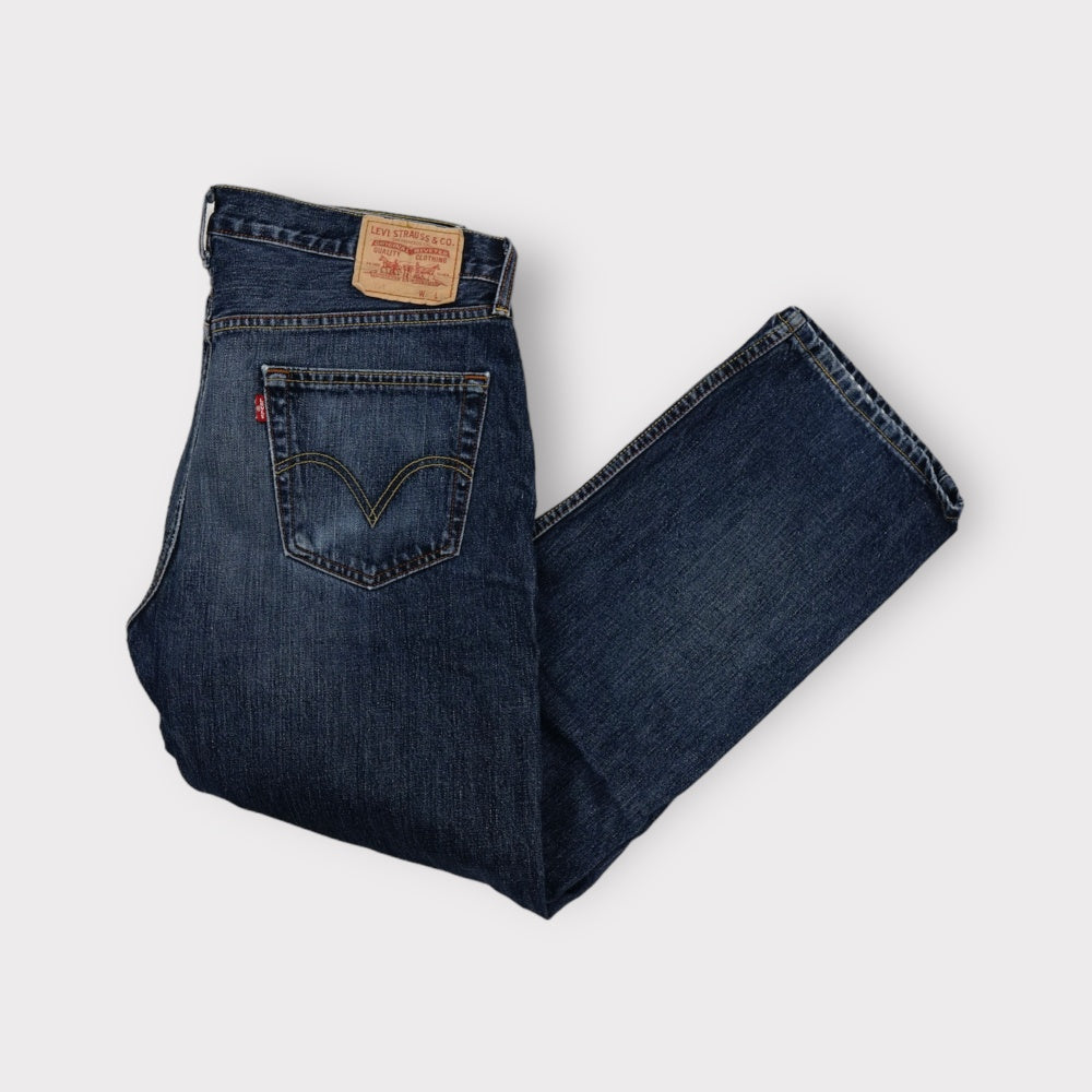 Vintage Levi's Jeans | 38/30