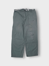 Load image into Gallery viewer, Vintage Nike Pants | L