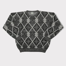 Load image into Gallery viewer, Vintage Knit Sweater | XL