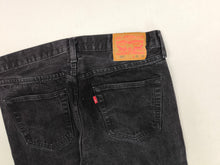 Load image into Gallery viewer, Vintage Levis Pants | 33/30