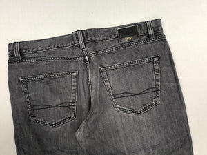 Hugo Boss Pants | 38/32