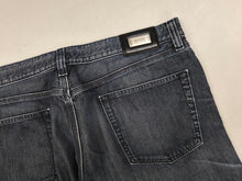 Load image into Gallery viewer, Hugo Boss Pants | 40/32